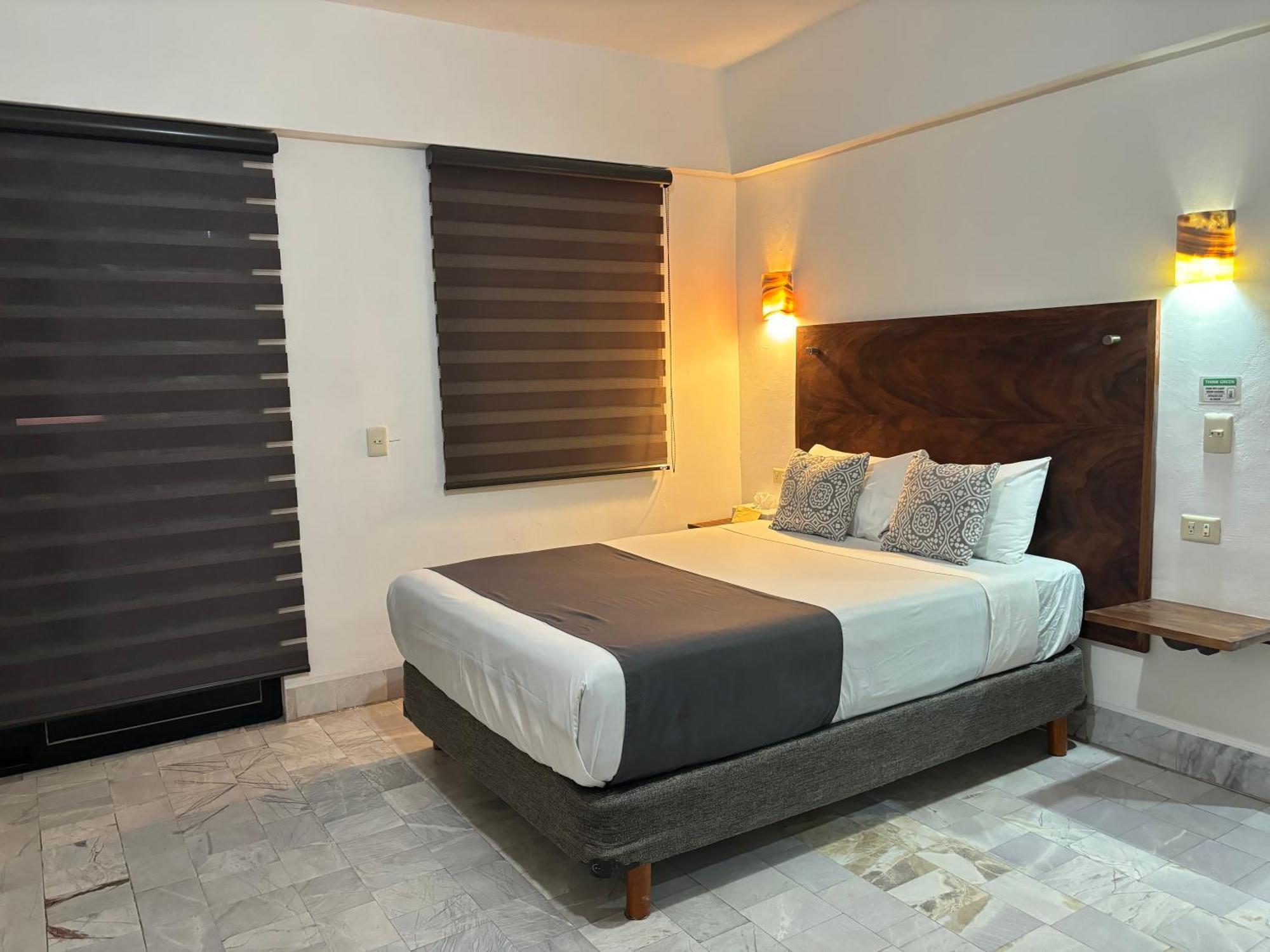 Hotel Boutique Ixaya Пуэрто-Вальярта Экстерьер фото