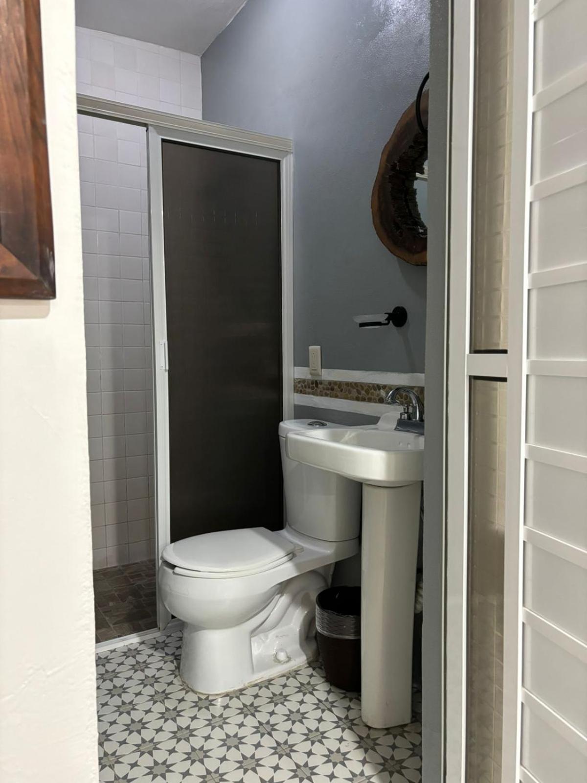 Hotel Boutique Ixaya Пуэрто-Вальярта Номер фото
